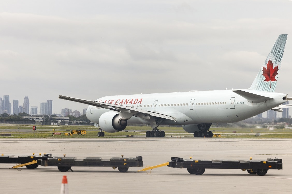 Air Canada plane